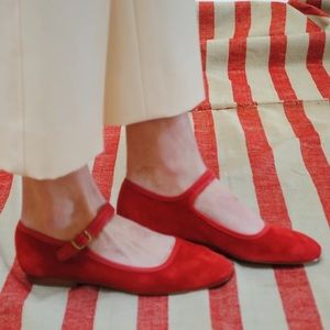 Caron Callahan Mary Jane Flats in Red, Sz 37